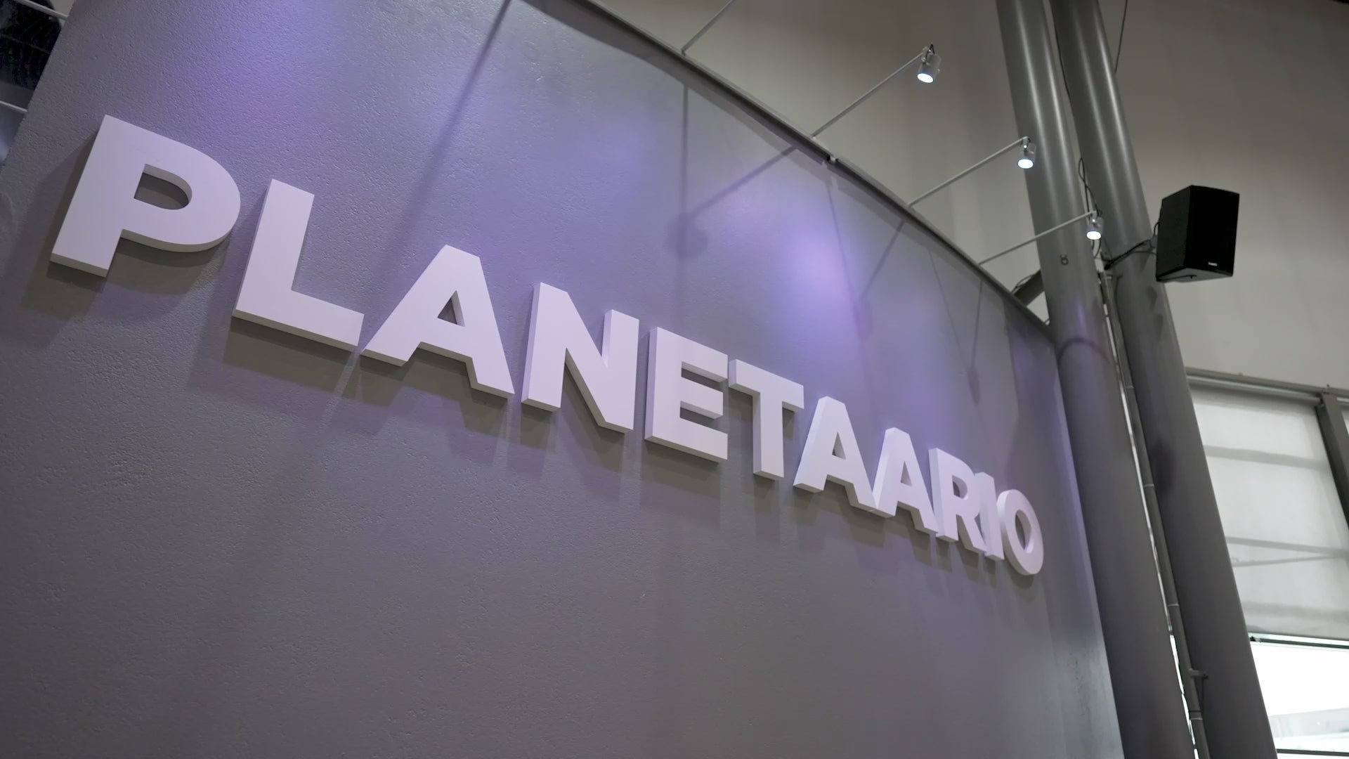 Video Heurekan planetaariosta.